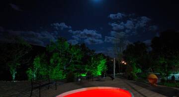 Фото номера Бунгало «У дяди Сэма» Гостевой дом Villa Holiday &amp; White House г. Архипо-Осиповка 8