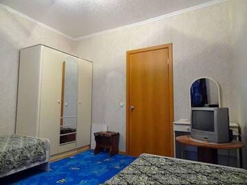 Фото номера Номер &quot;Стандарт&quot; Гостиница Натали г. Архипо-Осиповка 25