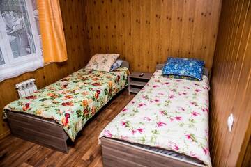 Фото номера Бюджетный двухместный номер с 2 отдельными кроватями Гостевой дом Вишневая 28а г. Архипо-Осиповка 6